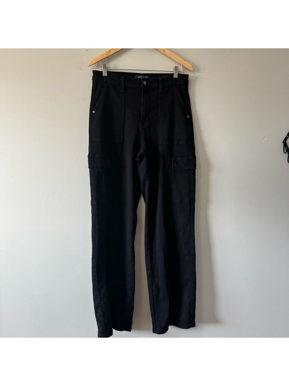 Judy Blue Black Wide-Leg Cargo Jeans. Size 30